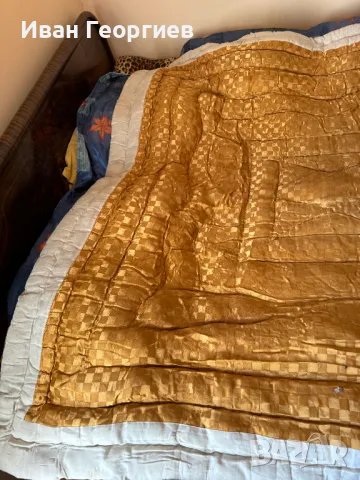 Употребявани юргани 2бр - 185х135см, 185х160см , снимка 5 - Олекотени завивки и одеяла - 48657343