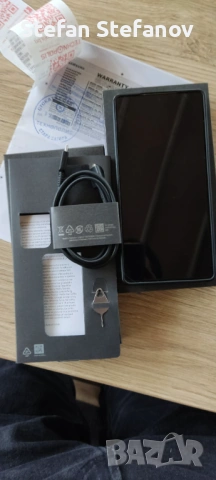 Продавам S25 Ultra 512 GB Titanium Black като нов