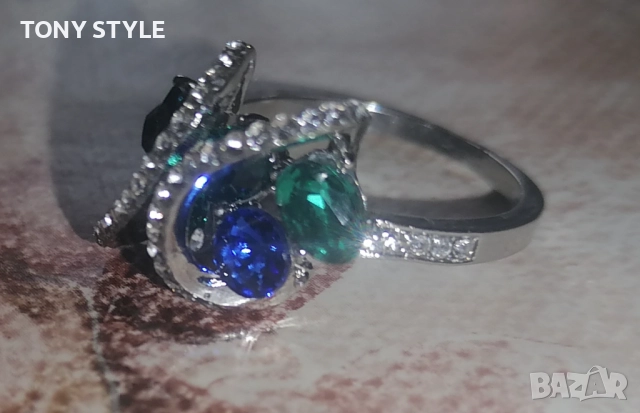 Посребрен Нов Дамски Пръстен с Чист Цирконий 