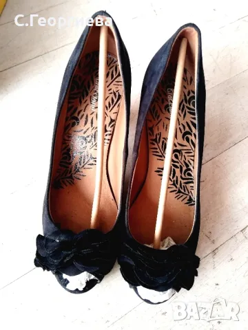 ВЕЛУРЕНИ дамски обувки +ПОДАРЪК, снимка 2 - Дамски обувки на ток - 50052032