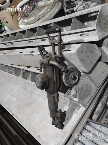 Машина за сондиране и пробиване на въздух!