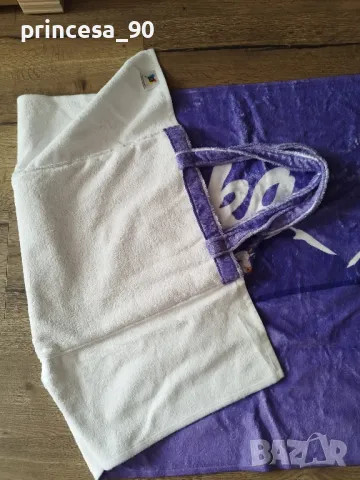 Плажна хавлия на Милка/Milka , снимка 2 - Други ценни предмети - 47701269