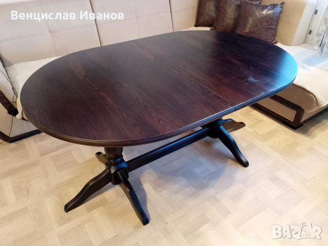 Трапезна маса