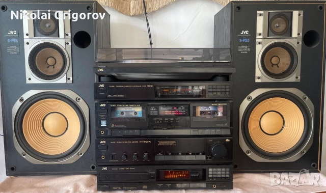 Сет на JVC в безъпречно състояние