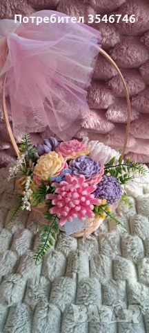 Кошничка с ароматни цветя. , снимка 4 - Изкуствени цветя - 51276699