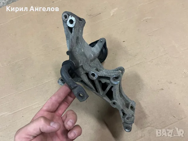 Обтегача на ремъка за VW Golf 3 1.9 TDI, снимка 3 - Части - 50427887