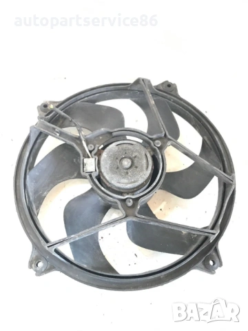 Вентилатор на двигателя за Peugeot Partner 1.6 HDI (2007) , снимка 2 - Части - 53834989