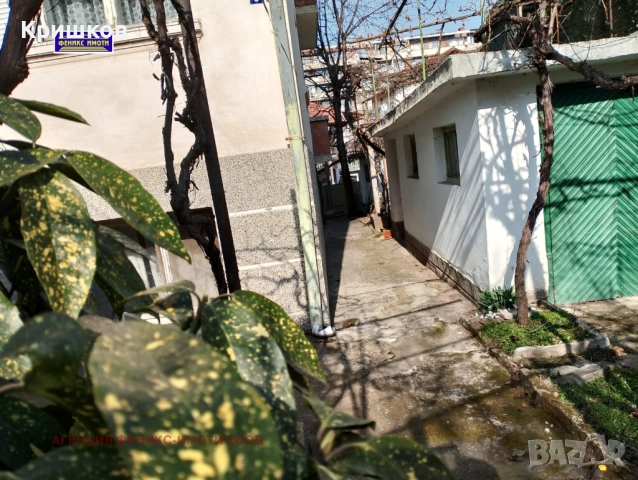 Гараж и 2 открити паркоместа под наем до супермаркет "Фантастико", снимка 4 - Гаражи и паркоместа - 52582295