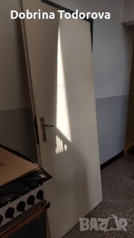 Интериорна стандартна врата
