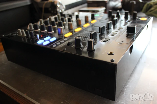 Pioneer DJM-800 4-Channel Digital Mixer, снимка 4 - Ресийвъри, усилватели, смесителни пултове - 50906479