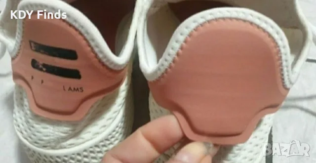 Adidas Pharell Wiliams tenis hu 45номер, снимка 6 - Маратонки - 56164944