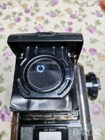 Средноформатен фотоапарат Bronica S2 с обектив Nikkor-P 75mm F2.8, снимка 4 - Фотоапарати - 51947059
