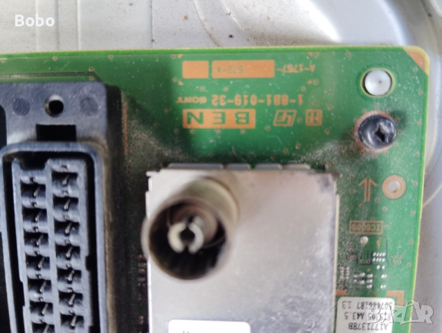 Main board 1-881-019-32, снимка 2 - Части и Платки - 51723050