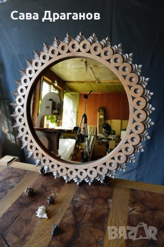 Огледало с дърворезбована рамка, снимка 2 - Огледала - 41420129