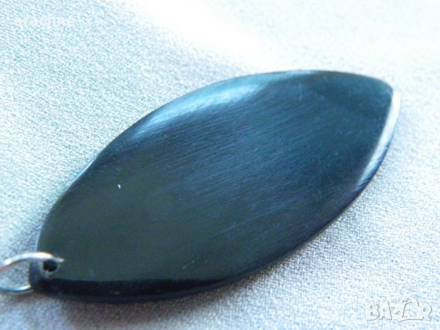 Уникално!-новозеландски медальон от балена на кит, снимка 2 - Колиета, медальони, синджири - 42125020