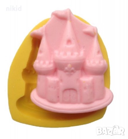 Замък Дворец с 3 кули силиконов молд форма калъп гипс фондан шоколад декор украса
