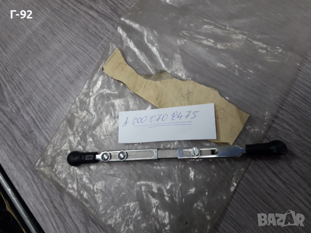 A0000708475**NEU**MERCEDES-BENZ**W124**ЩАНГА НА СИСТЕМА ЗА ГАЗТА **, снимка 2 - Части - 36277026