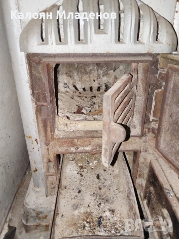 Печка на дърва Терма много запазена, горени са само дърва в нея