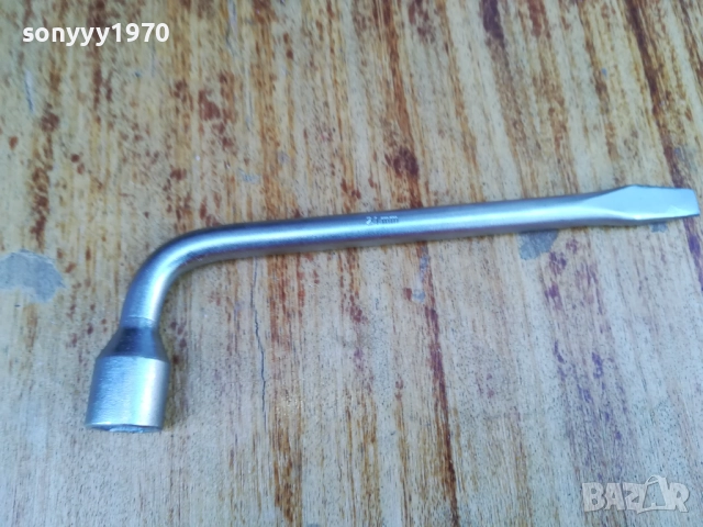 КЛЮЧ ЗА ГУМИ 21ММ ЯК МАСИВЕН 2708251852, снимка 8 - Аксесоари и консумативи - 51513655