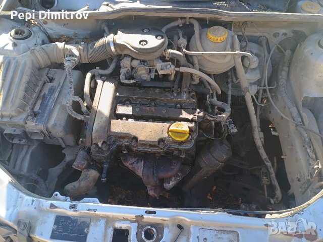 Опел Корса Б на части 1.0 12 V, снимка 2 - Автомобили и джипове - 44337003