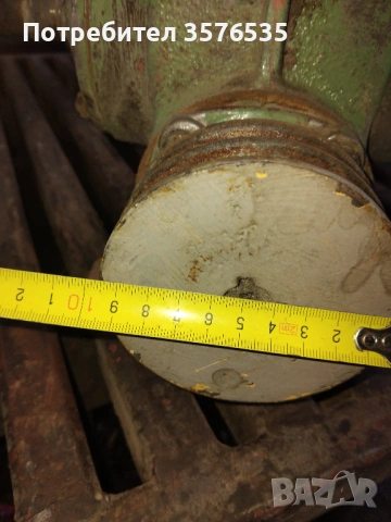 Червячен редуктор 1Ч-63А (1:10) – СССР | С ремъчна шайба |, снимка 10 - Други машини и части - 53751933