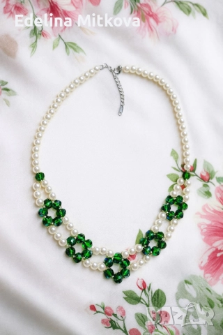 ✨ Ръчно изработен комплект бижута – перли и кристали ✨, снимка 3 - Бижутерийни комплекти - 52477765