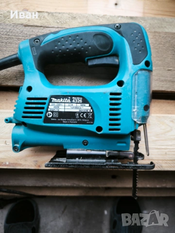 Makita електрически прободен трион 