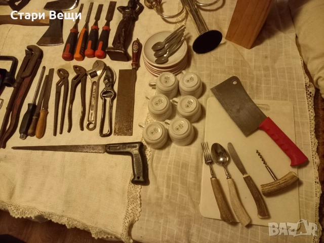 Стари инструменти ножове брадви и вещи, снимка 2 - Ножове - 52346390