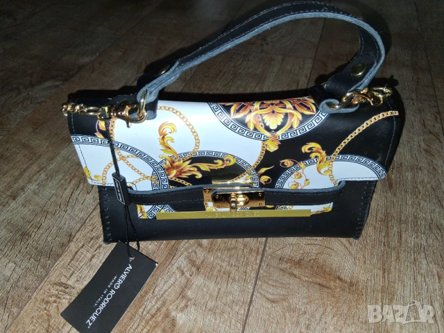 Дамска чанта Alviero Rodriguez Charlotte, снимка 2 - Чанти - 53716062