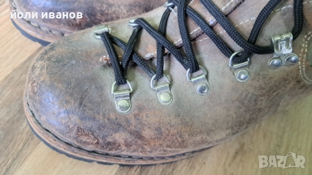 LOWA-туристически обувки 45 1/2-кожени, снимка 2 - Мъжки боти - 52359772