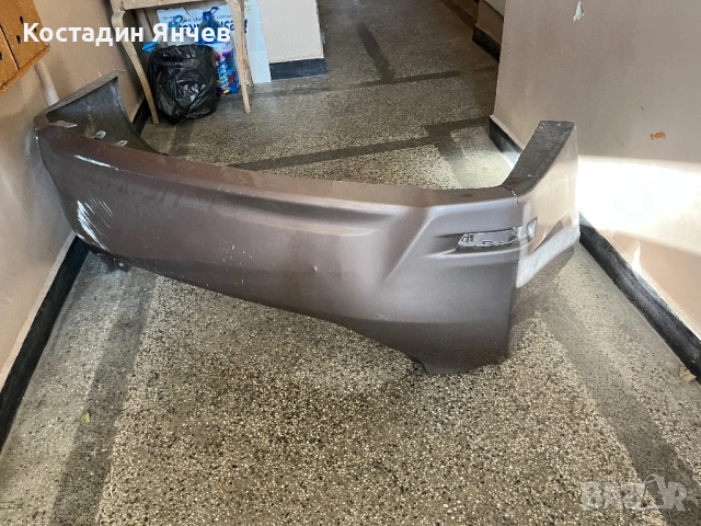 Задна броня за Тойота Корола 2015г седан, снимка 5 - Части - 53755811