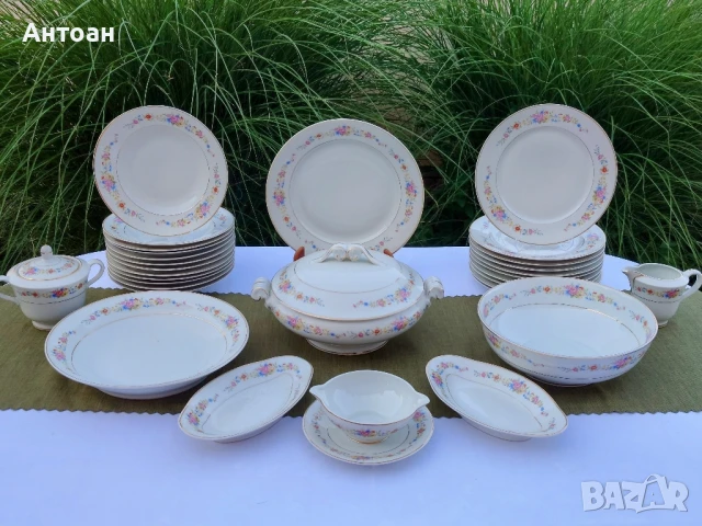 Порцеланов сервиз за хранене -Limoges France , снимка 10 - Сервизи - 50557170