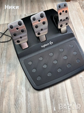 Logitech g29, снимка 2 - Джойстици и геймпадове - 53202519
