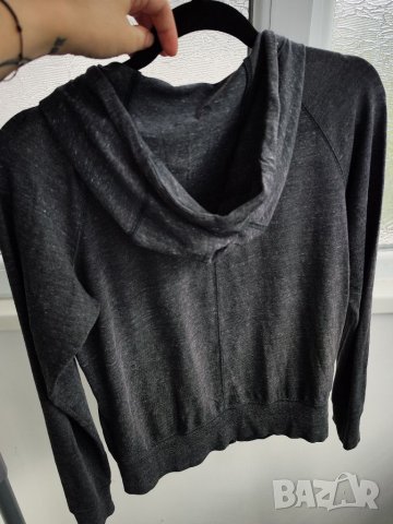 Nike дамска горница с цип, S размер,М, снимка 3 - Спортни екипи - 41509546