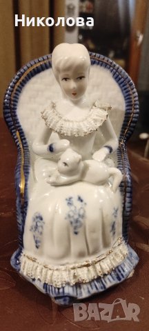Порцеланова фигура жена с котка , снимка 5 - Колекции - 44358310