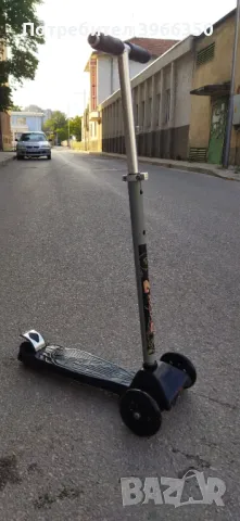 Детски скутер, снимка 3 - Скутери и тротинетки - 48650762