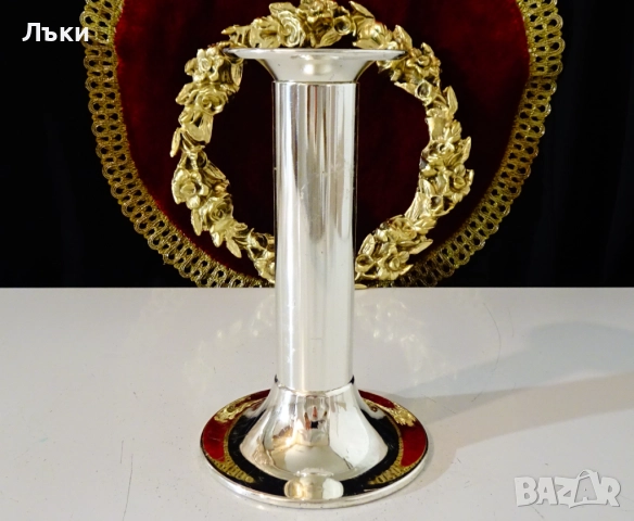 Посребрен бронзов свещник 16 см., 330 гр. , снимка 2 - Антикварни и старинни предмети - 52931182