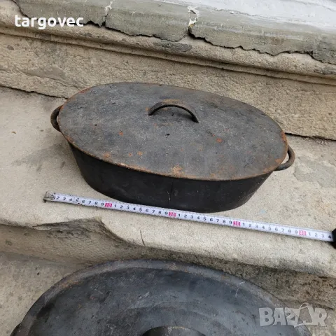 чугунена тенджера среден размер