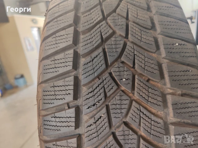 1бр.зимна гума 215/60/16 Goodyear