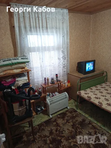 Двуетажна къща 100к.м. с двор един декар. , снимка 6 - Къщи - 56160127