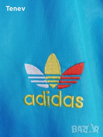 Adidas Chile 62 оригинално мъжко горнище размер S с качулка, снимка 4 - Спортни дрехи, екипи - 42248825