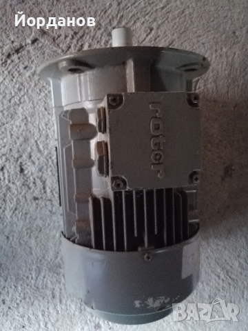 Трифазни електродвигатели , снимка 3 - Електродвигатели - 44826931