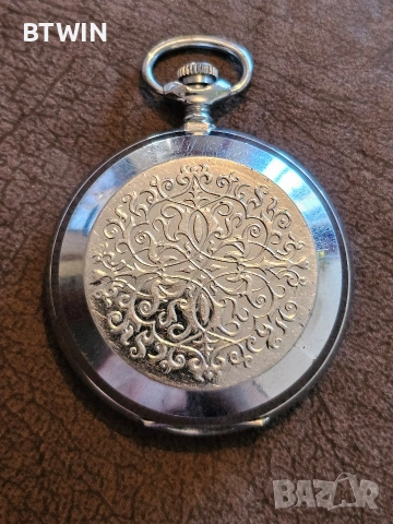 Съветски джобен часовник MOLNIJA – Made in USSR ! 