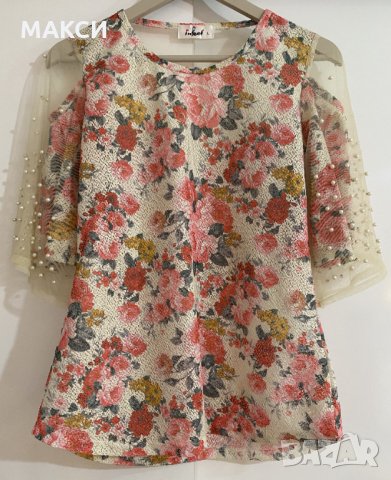Маркова бутикова ефектна блузка с приказна декорация и прозрачни елементи в свеж флорален десен, снимка 1 - Туники - 33999620