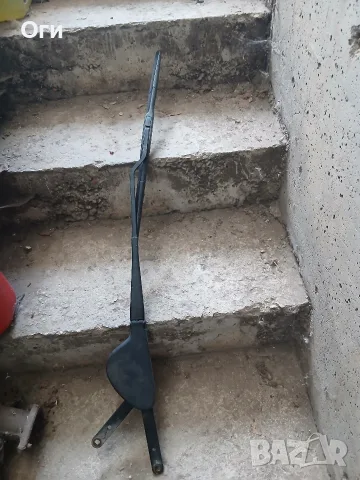 Дясно рамо чистачки за Мерцедес W203 A203 820 06 44 / A2038200644
