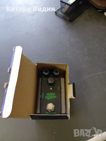 Продавам електрическа китара стратокастер с ефект овердрайв, снимка 11 - Китари - 53267083