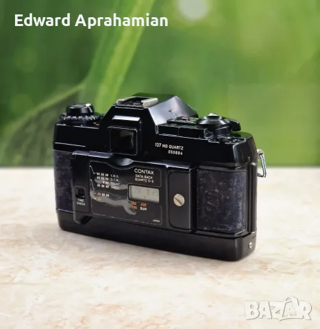Фотоапарат Contax 137 MD Quartz + Data Back D-5, снимка 2 - Фотоапарати - 55865882