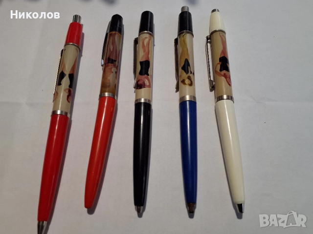 стари водни химикалки събличащи се жени