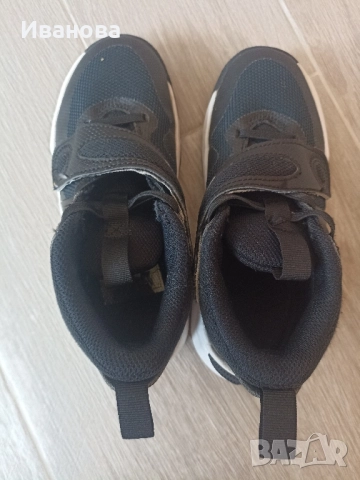 Детски маратонки Nike , снимка 3 - Детски маратонки - 51631185