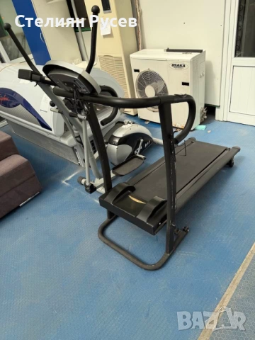  210811 бягаща пътека / механична -цена 150 лв / 76,69 Eвро -работеща, механична е, здрави валяци -Н, снимка 1